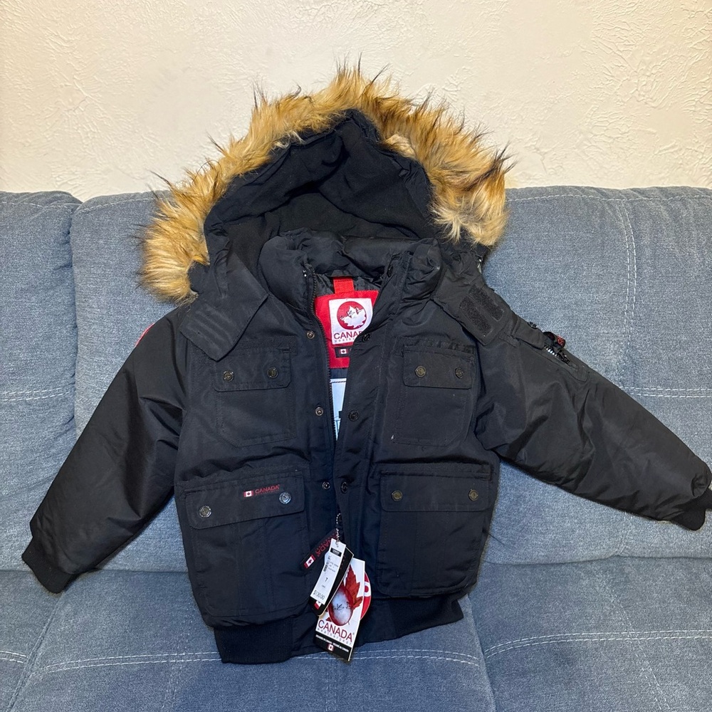 Canada  Kids Black Puffer Coat with Fur Trim